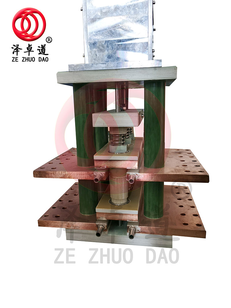 換爐開(kāi)關(guān)——一種電動(dòng)快速切換開(kāi)關(guān)