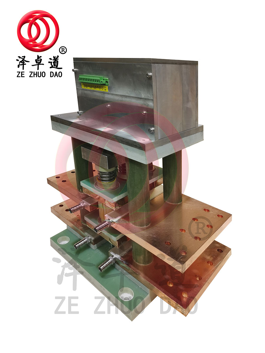 晶碩中頻電爐倒?fàn)t開(kāi)關(guān)的結(jié)構(gòu)描述