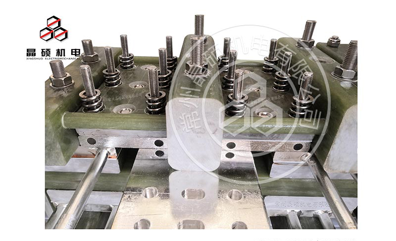 中頻爐倒爐開關的實際應用